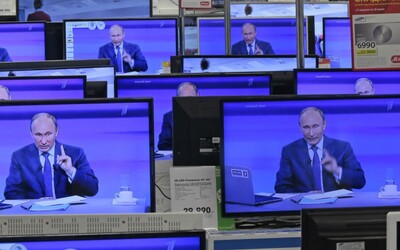Na Slovensku by mohli úrady odpojiť proruské dezinformačné weby a televízie
