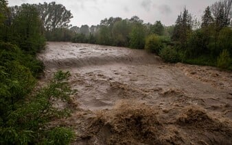 Na Slovensku hrozia povodne. Výstraha platí pre viaceré okresy