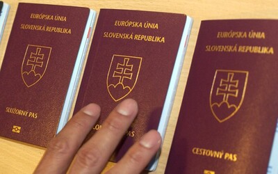 Na Slovensku vydali 30-tisíc chybných cestovných pasov. Skontroluj si, či je tvoj doklad nefunkčný