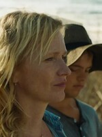 Na festivalu v Cannes se představí snímek české režisérky. Aňa Geislerová v něm vyrazí na roadtrip