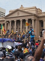 Na nepokoje reaguje Srí Lanka armádou. „Udělejte, co bude nutné,“ říká premiér