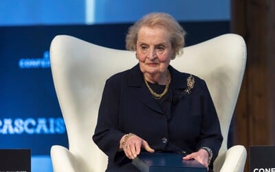 Na pohřbu Madeleine Albright promluvili Biden i Clinton. „Byla velmi odvážná, vždy hájila demokracii,“ řekl prezident USA