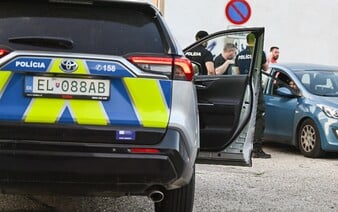 Na urgente zasahovala polícia. Lekárovi počas služby vyšiel pozitívny test na omamné a psychotropné látky