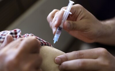 Na východe cez víkend neotvorili viaceré očkovacie centrá: o chvíľu tam zrejme nebude koho očkovať