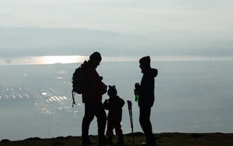 Náhradní rodičia si prilepšia. Od júla sa zvýši pravidelný príspevok