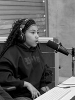 Najstaršia dcéra Kanyeho Westa pripravuje debutový album. Zdieľali spoločné video zo štúdia