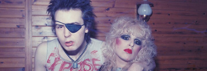 Najtragickejšia lovestory rockovej histórie: Sid Vicious priateľku údajne dobodal v hotelovej izbe, neskôr sa predávkoval heroínom