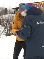 Napadení reportéra TV Nova: „Jste na soukromém pozemku,“ křičeli vlekař i lyžaři