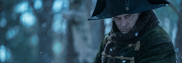 Napoleon je mamánek a incel. Ukazuje, jak špatný tenhle svět je