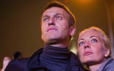 Našlo se tělo Navalného. Na hrudi má modřiny, pravděpodobně vznikly při oživování