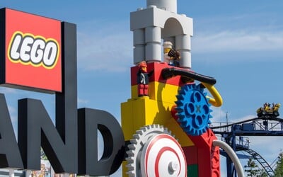 Nehoda v nemeckom Legolande si vyžiadala 31 zranených. Atrakcia bola prístupná pre deti od 6 rokov