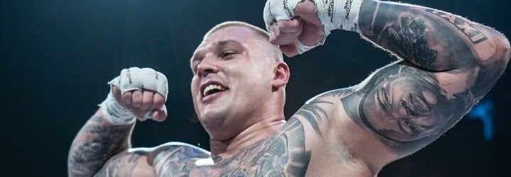 Nejlepší český boxer v těžké váze míří za mříže. Lukáš Fajk a jeho bratr byli odsouzeni na tři roky