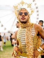 Nejlepší outfity z Coachelly: festival ovládli kovbojové, korzety a krajky