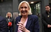 Nejvyšší správní soud zamítl odvolání Le Pen. Rozsudek potvrdil pětiletý zákaz její kandidatury