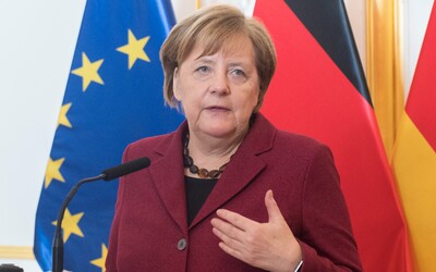Nemecko už zaplatilo 55 000 € za kaderníčku exkancelárky Merkelovej. Štát ochotne platí, takto to vysvetľuje