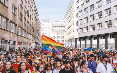 Neplnoletý chlapec plánoval útok na bratislavskom Pride. Chytila ho česká polícia