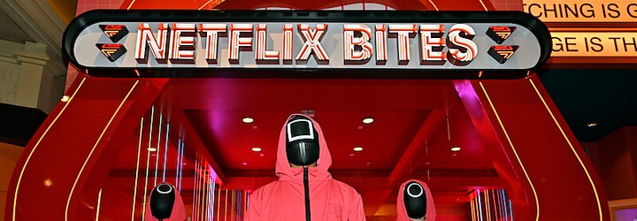 Netflix otevírá vlastní restauraci. V Las Vegas ochutnáš koktejl z Too Hot to Handle i bridgertonský čaj