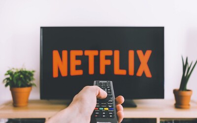 Netflix zrušil zdieľanie hesiel aj na Slovensku a ľudia začali platiť dobrovoľne viac
