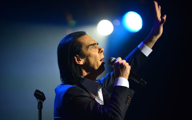 Nick Cave: odmietol nomináciu na cenu MTV, chcel zbiť novinára počas rozhovoru a napísal scenár k filmu Gladiátor 2