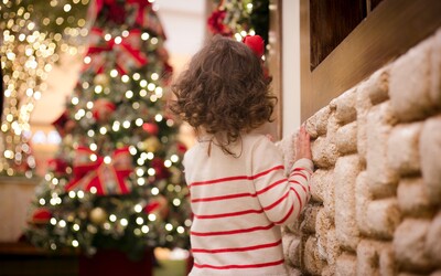 Nie všetky rodiny čakajú pokojné Vianoce. Kúp si adventný kalendár, ktorý to pomôže zmeniť