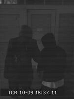 Nobodylistenovi sa vraj niekto vlámal do štúdia. Niektorí si však myslia, že ide len o kampaň