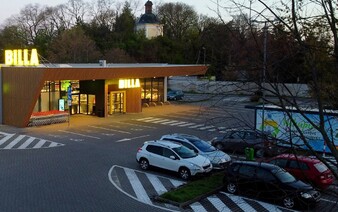Nočné parkovanie v Bratislave len za 1 euro. Pobočka známeho reťazca chce obyvateľom mestskej časti spríjemniť život