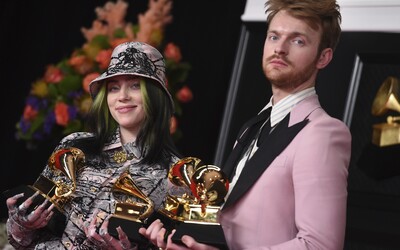 Nominace na Grammy: O nahrávku roku se popere ABBA, Billie Eilish nebo Doja Cat, desku roku může získat Kanye West i Lil Nas X