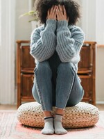 Novoroční předsevzetí může být zdrojem úzkosti. Poradíme ti, jak ho dodržet bez stresu