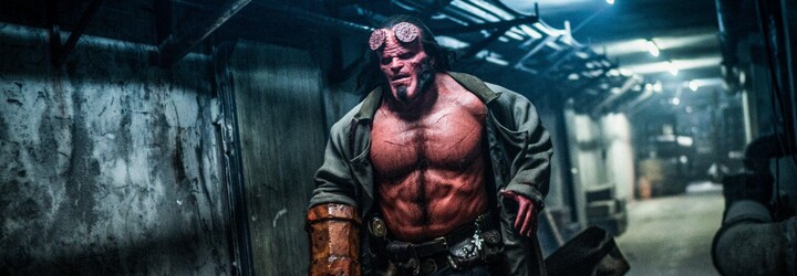 Nový Hellboy je príšerný prepadák. V USA naň kašlú, kritici aj diváci naň pľujú a radšej idú na Cyntoryn zvieratiek (Box Office)
