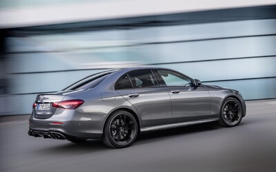 Nový Mercedes triedy E dostal rozsiahly facelift. Veľké zmeny nie sú len optické, ale aj technické