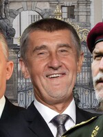 Nový prezidentský průzkum: Favoritem voleb zůstává Andrej Babiš, stoupla podpora Josefa Středuly
