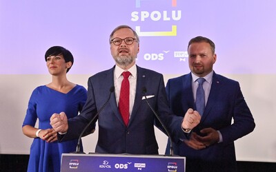 Nový průzkum: SPOLU a ANO mají stejné preference, bez koalic by Babiš drtivě vyhrál