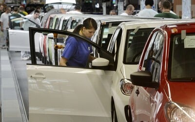 Nový závod Volvo hľadá tisíce zamestnancov. Ponúkajú rôzne pozície od operátorov po špecialistov