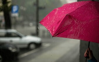 O víkendu se v Česku výrazně ochladí. Připrav se i na déšť