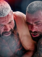 OKTAGON 72: Legendární Eden zažil bitvu století a moderátor schytal kopačku