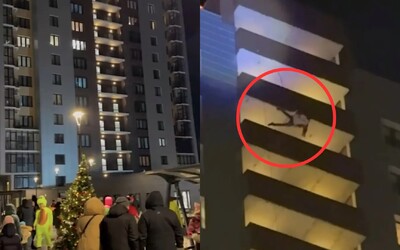ONLY IN RUSSIA: Dedo Mráz sa chcel po lane spustiť medzi deti, pred ich očami sa zrútil z výšky 73 metrov