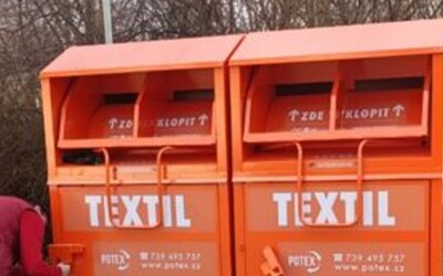 Oblečení budeme povinně recyklovat, za nákup nových kousků si připlatíme  