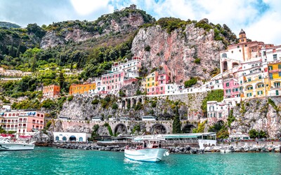 Oblíbený italský ostrov je opět přístupný turistům. Starosta zrušil zákaz vstupu pro rekreanty a výletníky