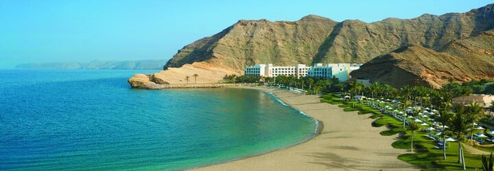 Od februára sa dostaneš z Bratislavy a Košíc priamym letom do hlavného mesta Ománu. 5 dôvodov, prečo musíš navštíviť Muscat