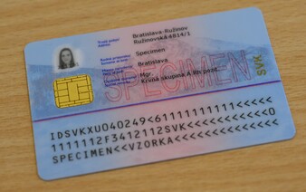 Od roka 2025 sa mení fungovanie občianskych a vodičských preukazov. Po novom môžeš využiť ich elektronickú verziu