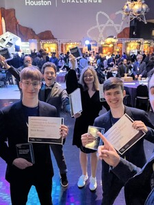 Ohromný úspěch českých studentů! V soutěži NASA získali dvě ze tří ocenění