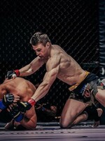 Oktagon 23: Česká MMA legenda se vrátila ve velkém stylu. Akce přinesla několik tvrdých ukončení v 1. kole