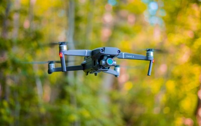 Oplatí sa ti kúpiť dron? Prehľad najznámejších modelov a pravidiel pre lietanie na Slovensku