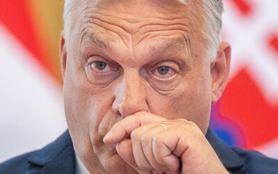 Orbán zakázal LGBTQ+ symboly na vládnych budovách. EÚ hovorí o porušení základných hodnôt