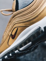 Originálne Nike Air Max 97 v zlatej farbe, sexi semišové vansy aj atraktívne adidasy. Vyber si nové tenisky   