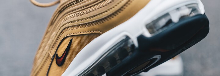 Originální Nike Air Max 97 ve zlaté barvě, sexy semišové modely Vans i atraktivní adidasky. Vyber si nové tenisky
