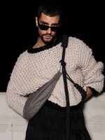Outfit check z Mercedes-Benz Fashion Live! Večer ovládli temné farby, vrstvenie a luxusné doplnky