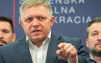 PREHĽAD ZMIEN: Na Slovensku začína platiť lex atentát, prináša nový zákaz zhromažďovania aj doživotnú rentu pre Fica