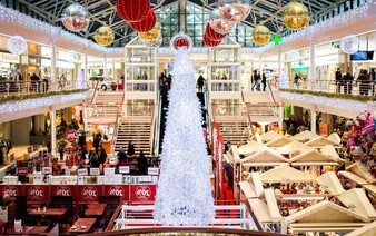 PŘEHLEDNĚ: Otevírací doba o vánočních svátcích: Podívej se, jak budou mít obchody otevřeno