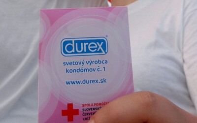 Padajú predaje kondómov, sťažuje sa Durex. Obmedzenia podľa firmy znižujú počet sexuálnych vzťahov